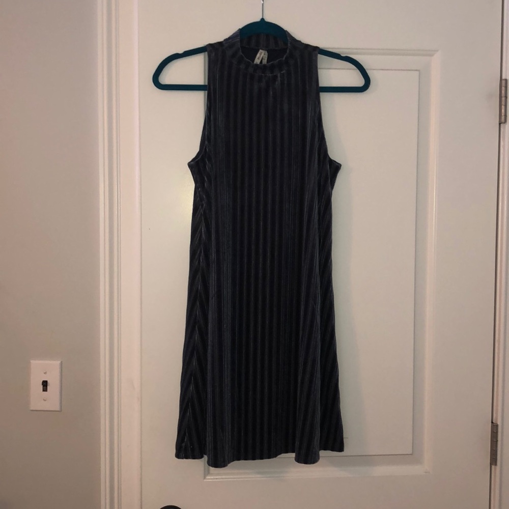 Dress never worn.